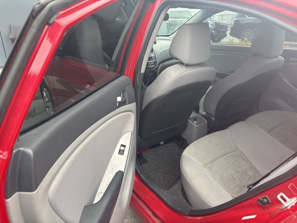 2017 Hyundai Accent SE