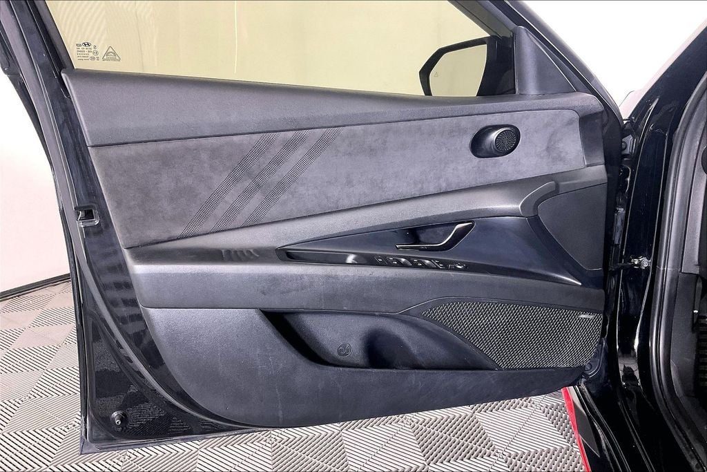 2022 Hyundai Elantra N Base