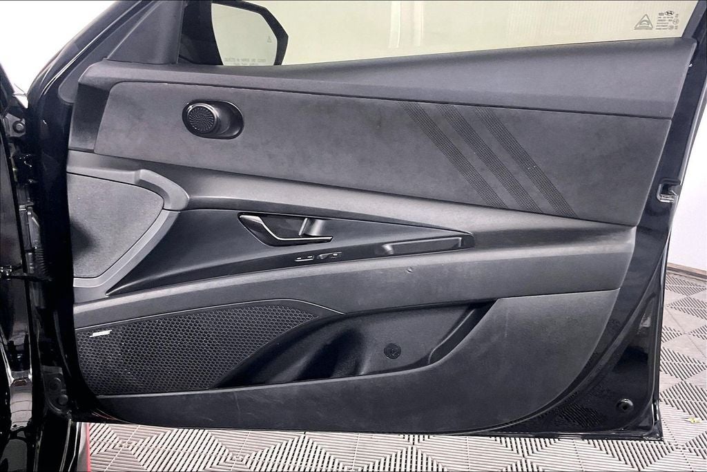 2022 Hyundai Elantra N Base