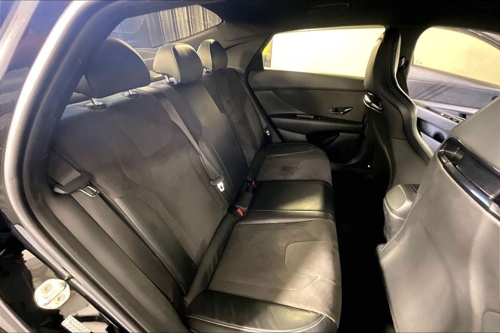 2022 Hyundai Elantra N Base