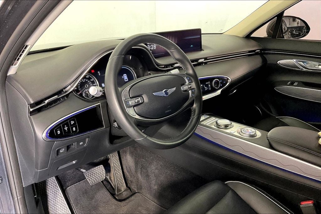 2022 Genesis GV70 2.5T