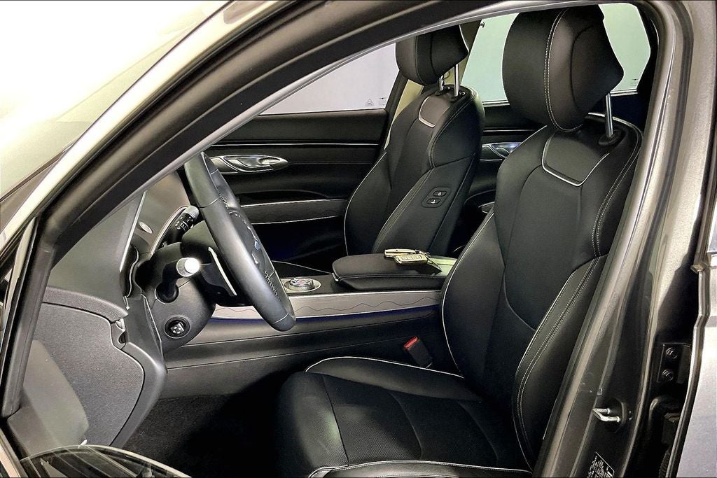 2022 Genesis GV70 2.5T