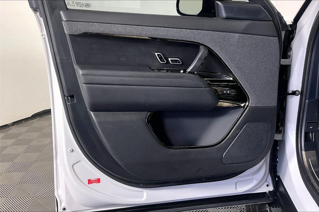 2025 Land Rover Range Rover Sport Autobiography