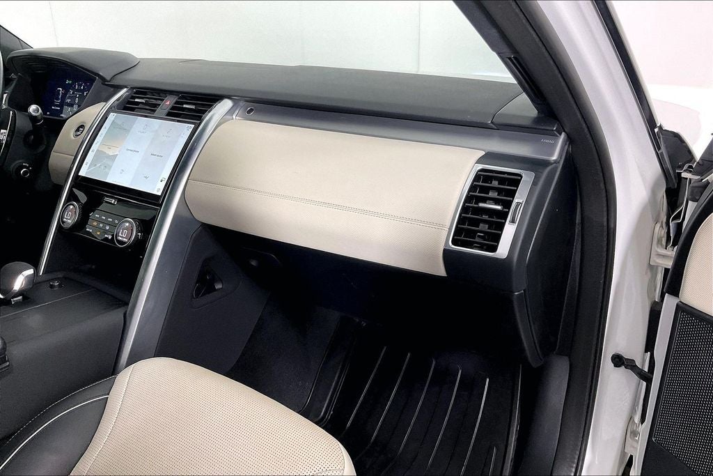 2022 Land Rover Discovery S R-Dynamic