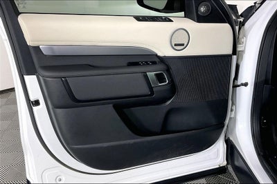 2022 Land Rover Discovery S R-Dynamic