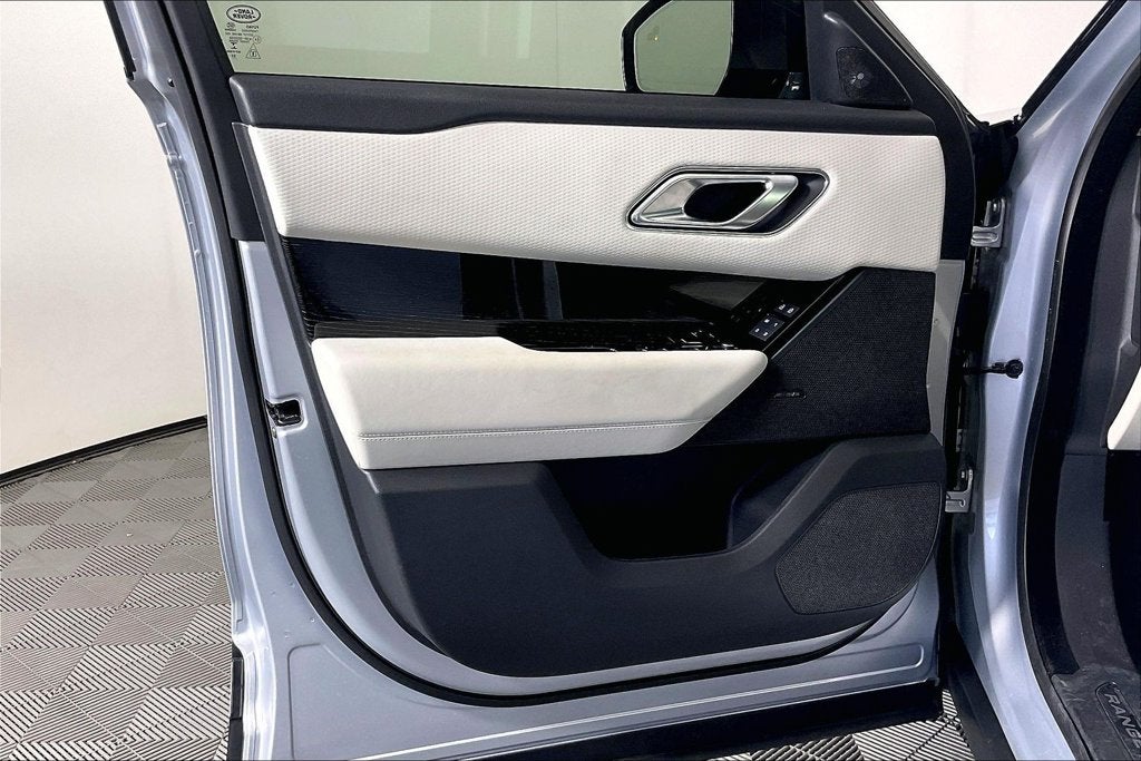 2023 Land Rover Range Rover Velar S
