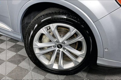 2025 Audi Q7 55 Premium Plus quattro