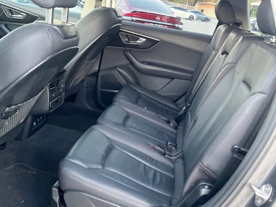 2022 Audi Q7 55 Premium Plus quattro