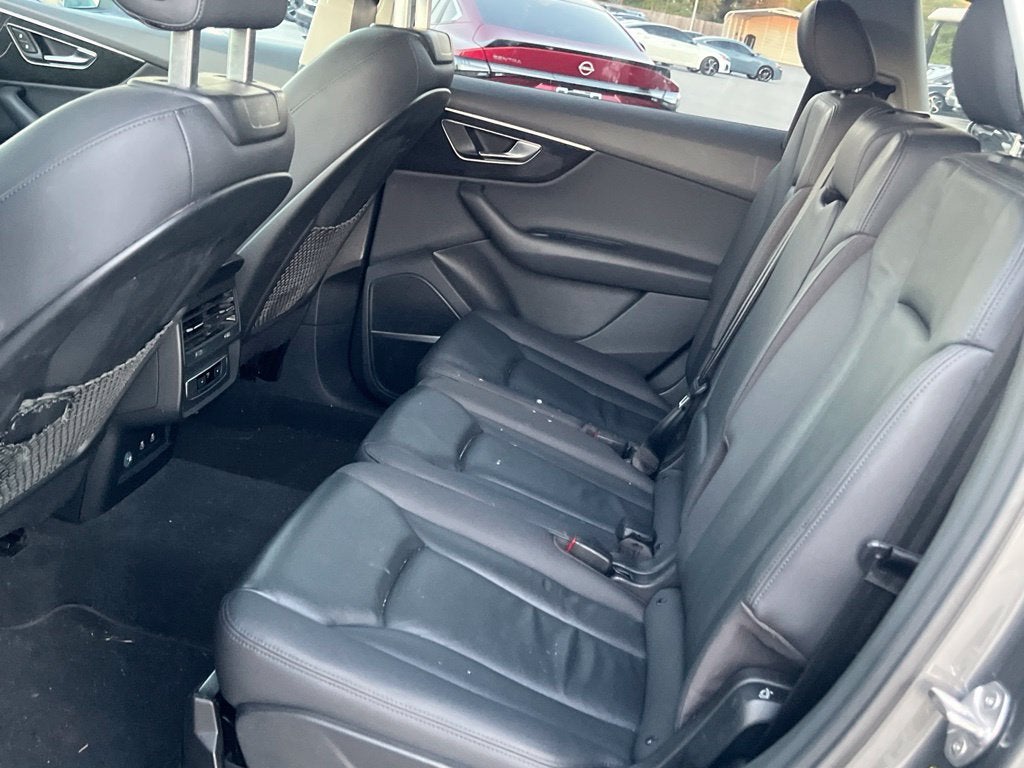 2022 Audi Q7 55 Premium Plus quattro