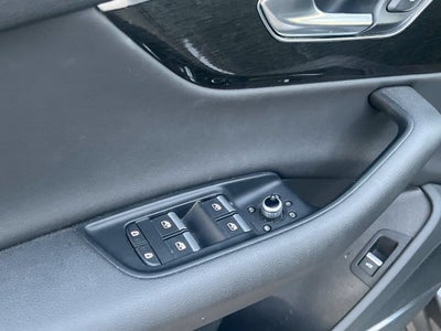 2022 Audi Q7 55 Premium Plus quattro