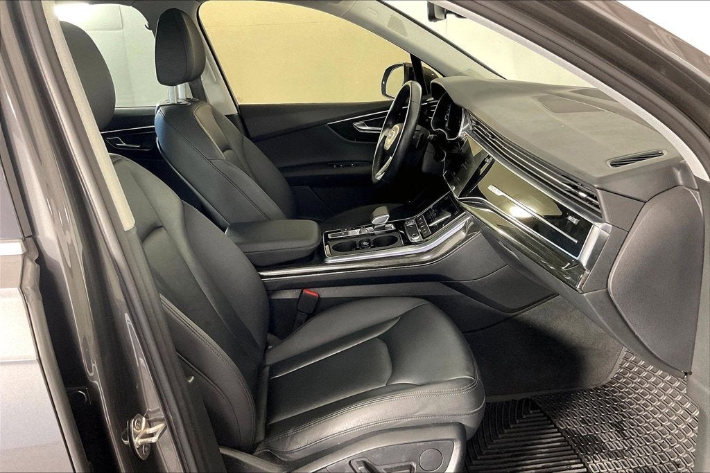 2022 Audi Q7 55 Premium Plus quattro