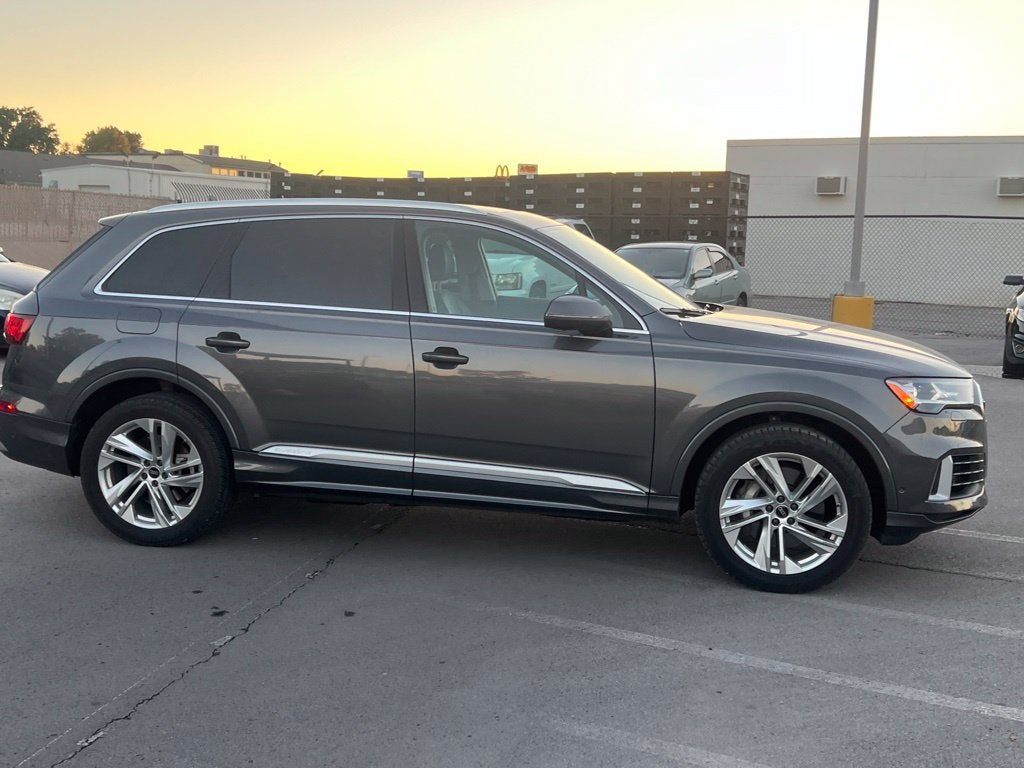2022 Audi Q7 55 Premium Plus quattro