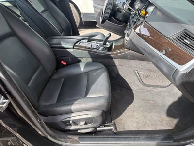 2015 BMW 5 Series 528i