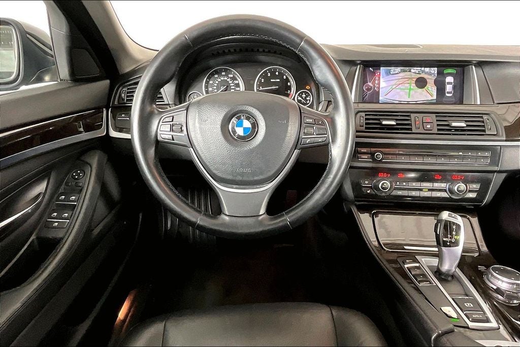 2015 BMW 5 Series 528i