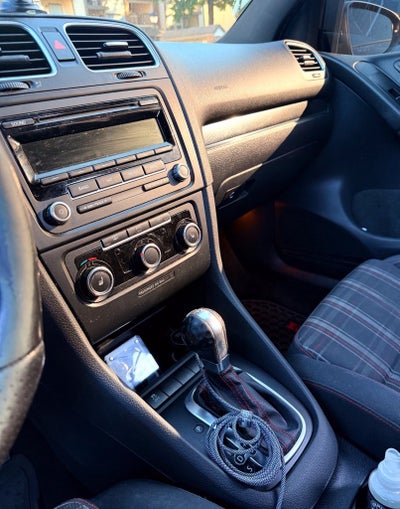 2014 Volkswagen GTI Wolfsburg Edition