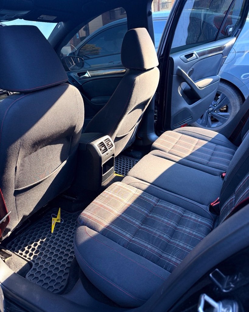 2014 Volkswagen GTI Wolfsburg Edition